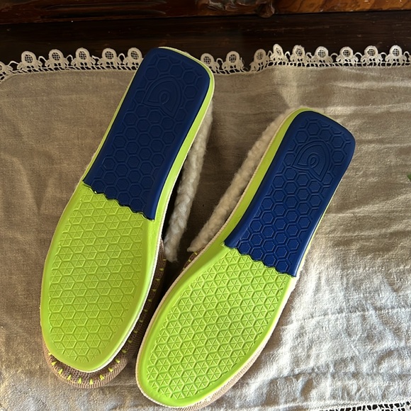 Women's Rothy's Slippers NWOT - Picture 12 of 13